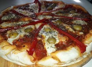 Una foto de Pizza rellena fácil a mi manera