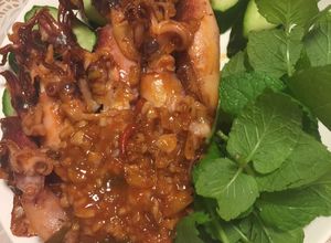 Hình của món Mực cơm rim mắm.