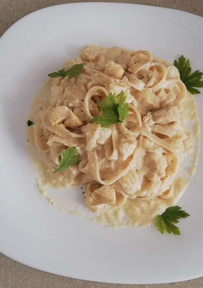 Una foto de Pasta Alfredo