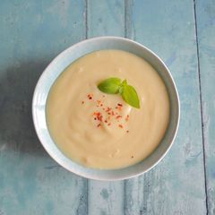 A picture of Honey Parsnip Soup.