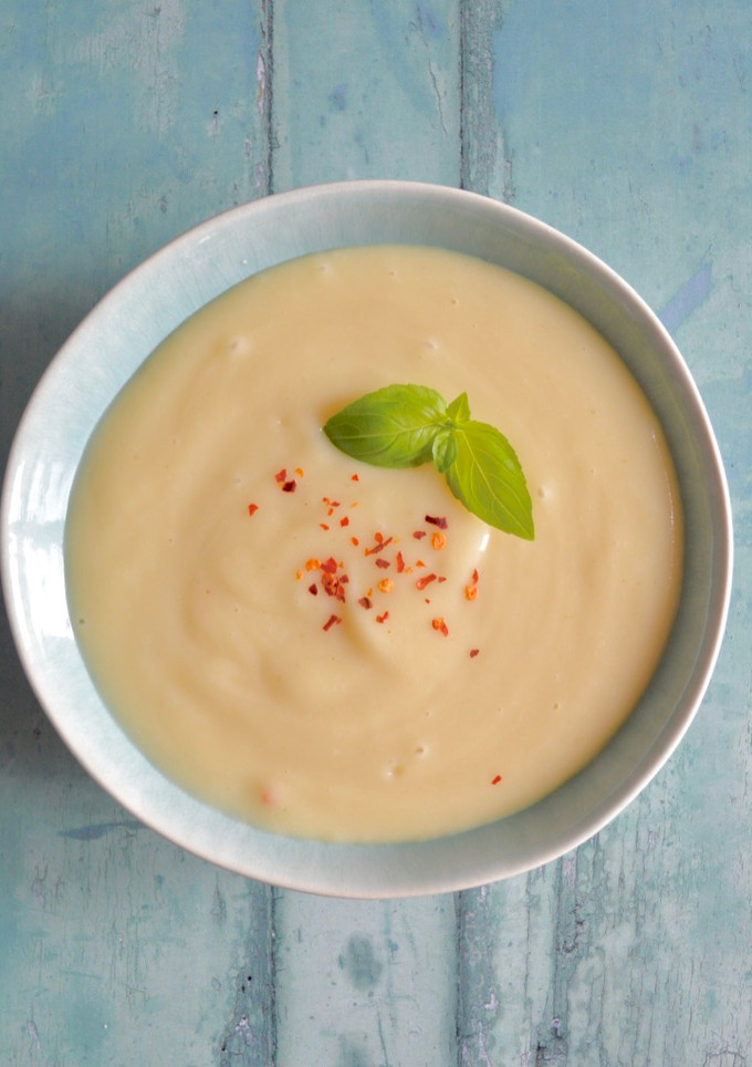 A picture of Honey Parsnip Soup.
