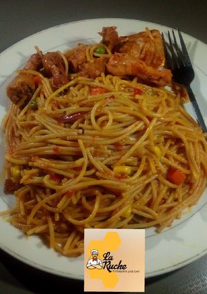 A picture of Mixed veggie Spaghetti and Sauté Chicken.