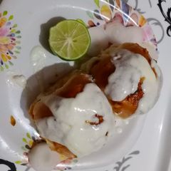 A picture of Cheese masala pav.