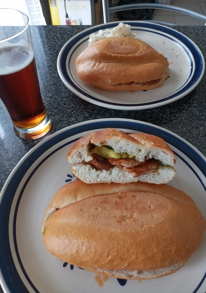 Una foto de Lonches de adobada