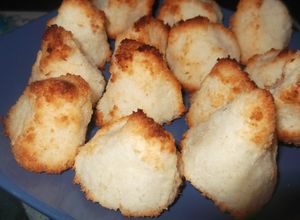 Foto principal de Yo los llamo sacristanes (pastas de coco solo con claras)