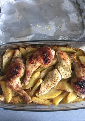 Frissítő citromos sült csirke görög módra recept fotója