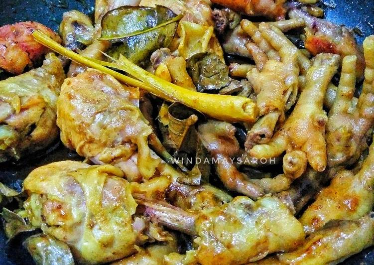 Ayam Goreng khas Sunda