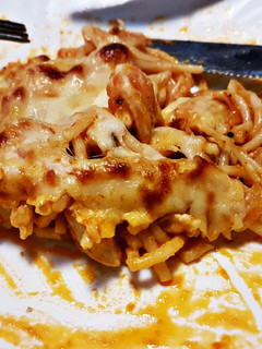 Una foto de Espaguetis gratinados