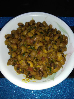 A picture of लोबिया की सूखी सब्जी (lobia ki sukhi sabzi recipe in Hindi).
