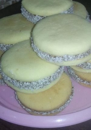 Una foto de Alfajores de Maizena 🤤😋