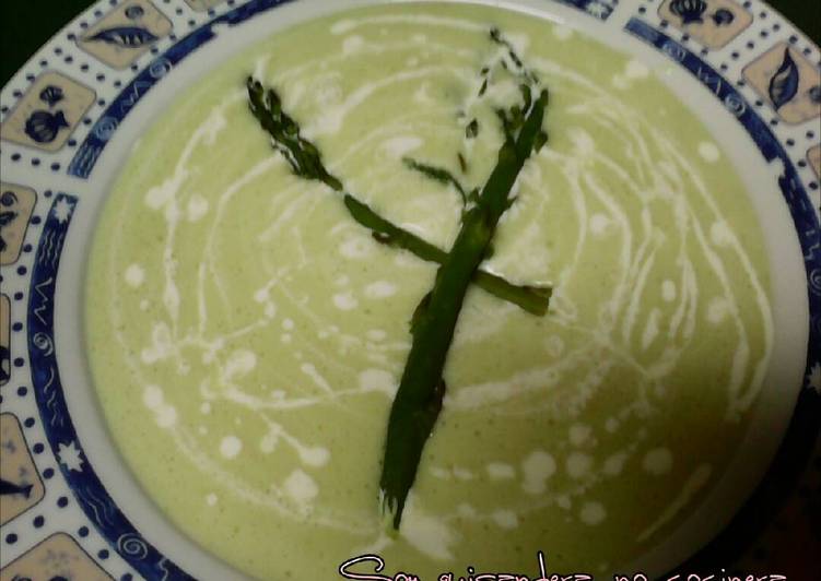 Crema fría de espárragos