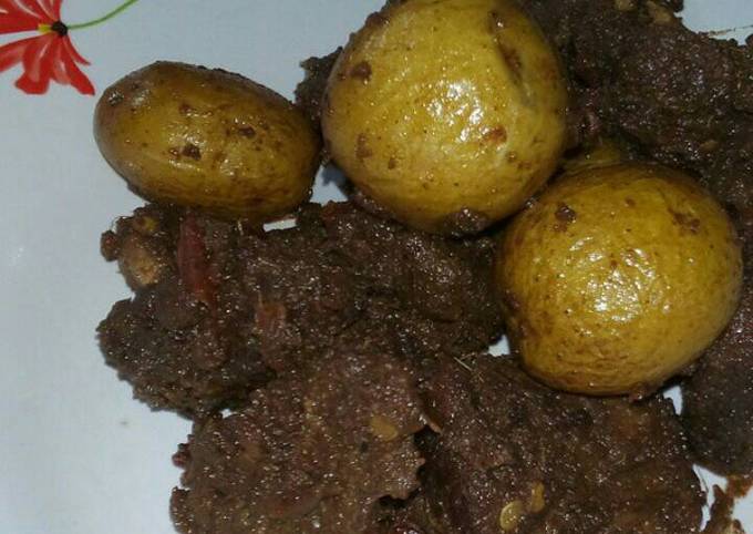 Rendang kering