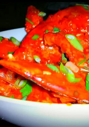 A picture of Mike's Sweet Chili Garlic Crab Claws.