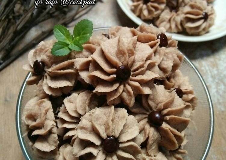 4 Cara Membuat Semprit Coklat 3 Bahan Yang Enak Cookandrecipe Com