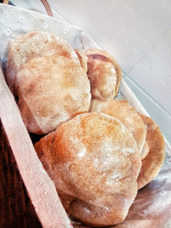 Una foto de Pan pita de espelta 🇬🇷