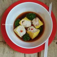 A picture of Tahu kukus isi.