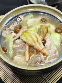 曇花滑菇肉片湯 的食譜成品照片