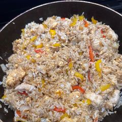 A picture of Chicken egg fried rice.