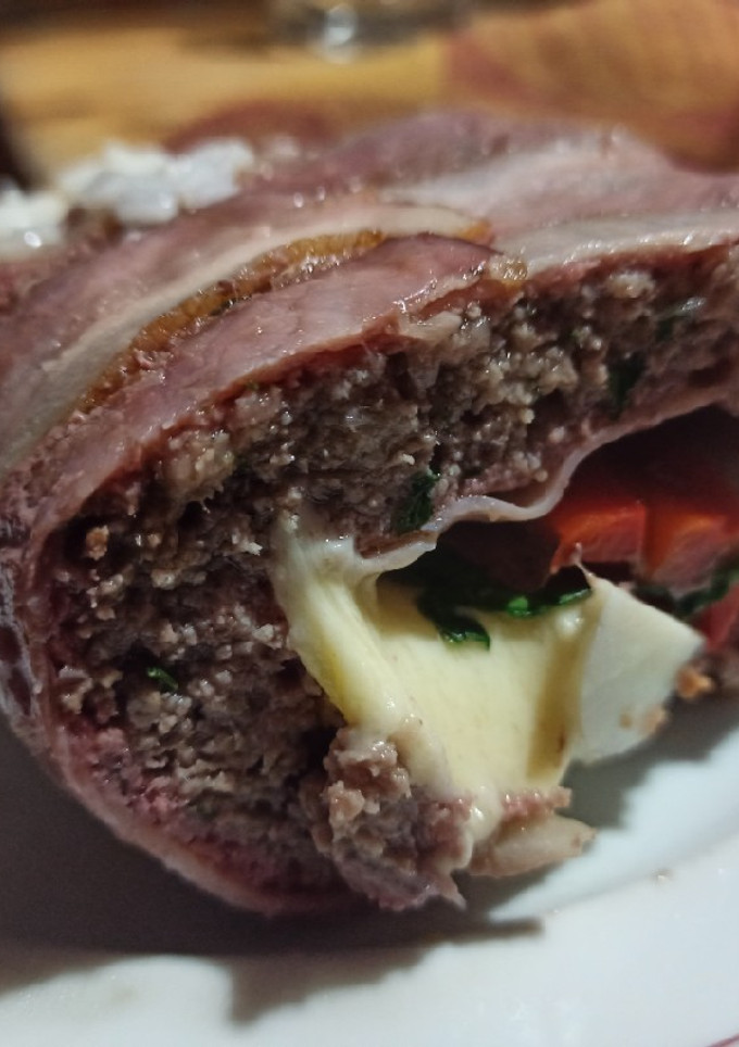 Una foto de Pan de carne relleno