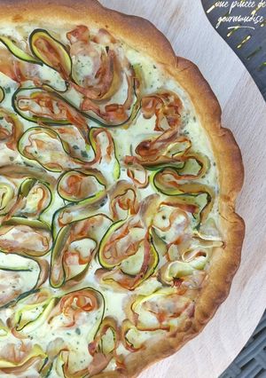 Une photo de Tarte courgettes mortadelle
