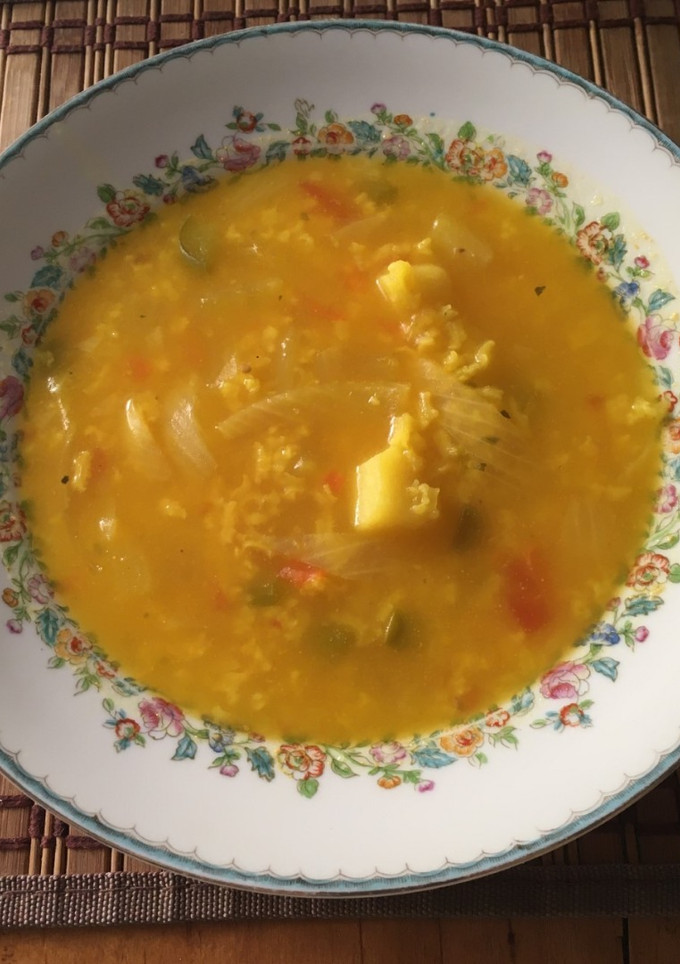 Una foto de Sopa de arroz con papas 1898