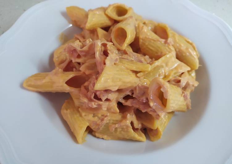 How to Make Ultimate Pasta prosciutto cotto, panna e curcuma