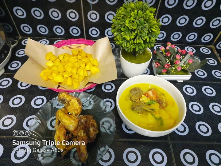 Cara Mudah Menyiapkan Resep Soto daging sapi dan ayam santan kuning 😂😍 yang Bisa Manjain Lidah Anti Ribet, Mantap