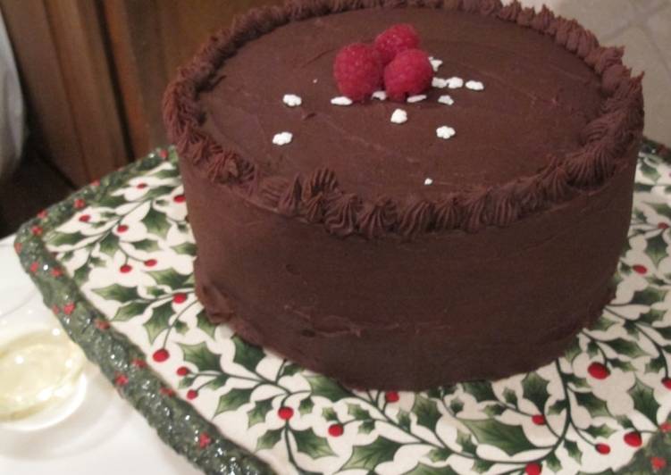 Chocolate Raspberry Devils Food Cake