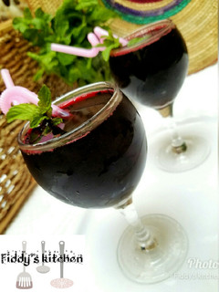 A picture of Special zobo drink🍷🍷.