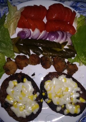 عکسی از دستور شام تنبلانه با قارچ سوخاری خودم پز😁