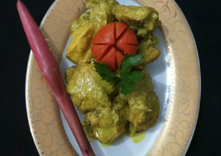 Gulai Ayam Kecombrang