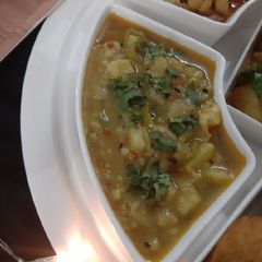 A picture of Hi-tea snacks (aloo ki takari).
