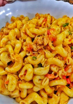 A picture of Chicken pasta 🍝.
