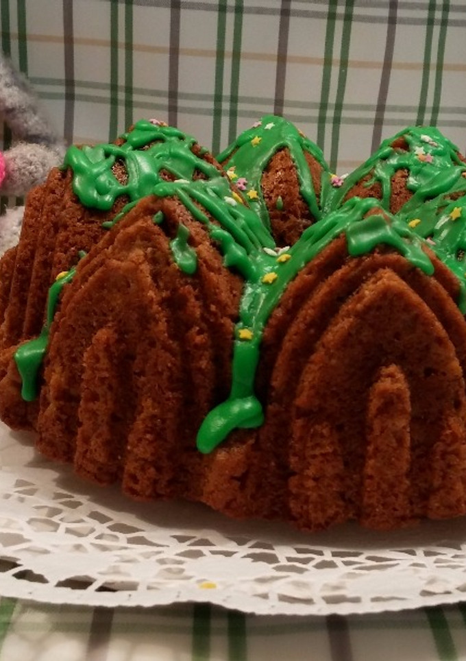 Una foto de Bundt cake de anís