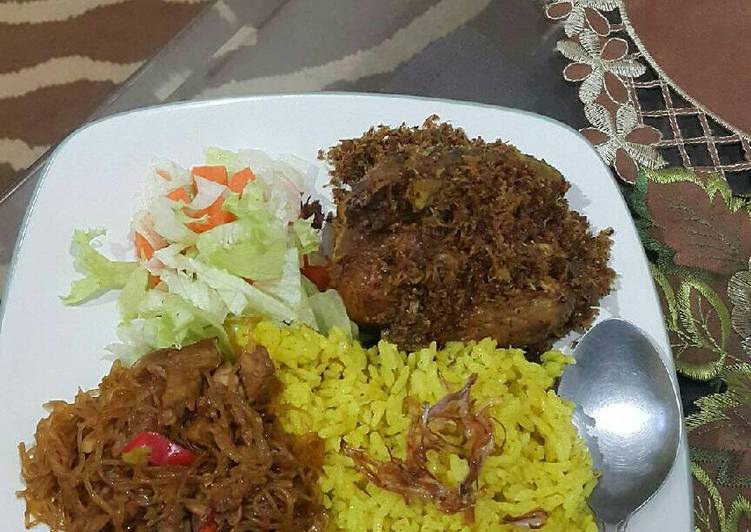 Nasi kuning resep mamah😘