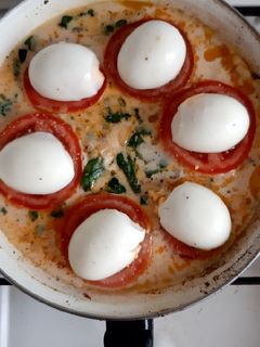 Una foto de Huevos turcos a tu gusto, es increíble este sabor, hazlo!