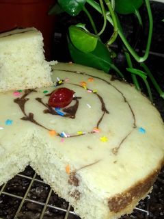 कड़ाई केक (kadai cake recipe in Hindi) रेसिपी मुख्य फोटो