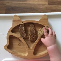 A picture of Quick and easy savoury oat biscuits.