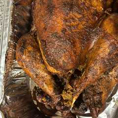 Una foto de Pavo horneado a lo criollo! Súper jugoso y delicioso