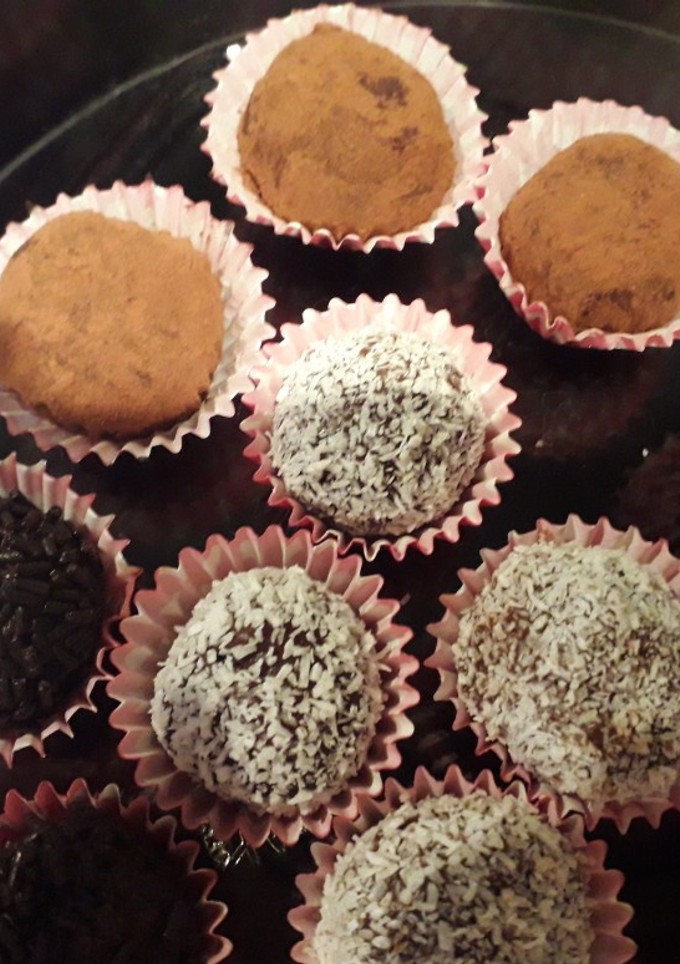 Una foto de Trufas variadas