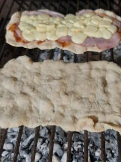 Una foto de Pizza a la parrilla