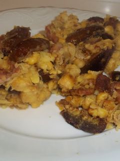 Una foto de Garbanzos refritos con dátiles