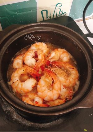 Hình của món Tôm rim mặn ngọt.