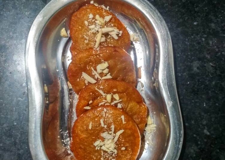 Recipe of Quick Dates Banana Malpue
