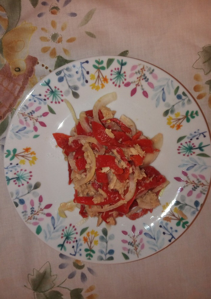 Una foto de ~Aliño de pimiento del piquillo~