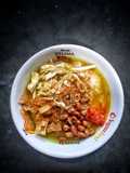 Bubur Ayam Kuah Kuning (bubur dari nasi sisa semalam)