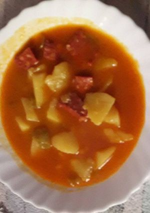 Una foto de Patata a la riojana de chorizo