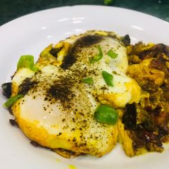 A picture of Egg tomato special curry.