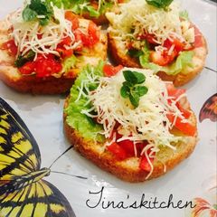 A picture of Tomato & Basil Bruschetta.