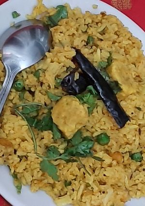 राजस्थानी गट्टा बिरयानी(Rajasthani gatta biryani recipe in Hindi) रेसिपी मुख्य फोटो